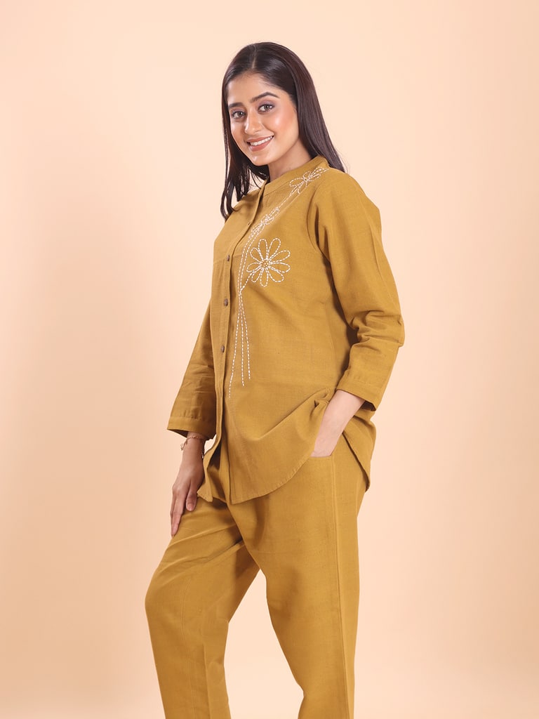 BLOUSON WOMEN KHADI COTTON EMBROIDERED SHIRT-TUNIC SET - View 3