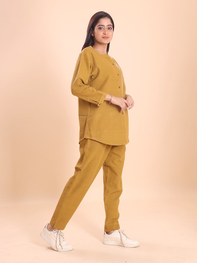 BLOUSON WOMEN KHADI COTTON EMBROIDERED SHIRT-TUNIC SET - View 4