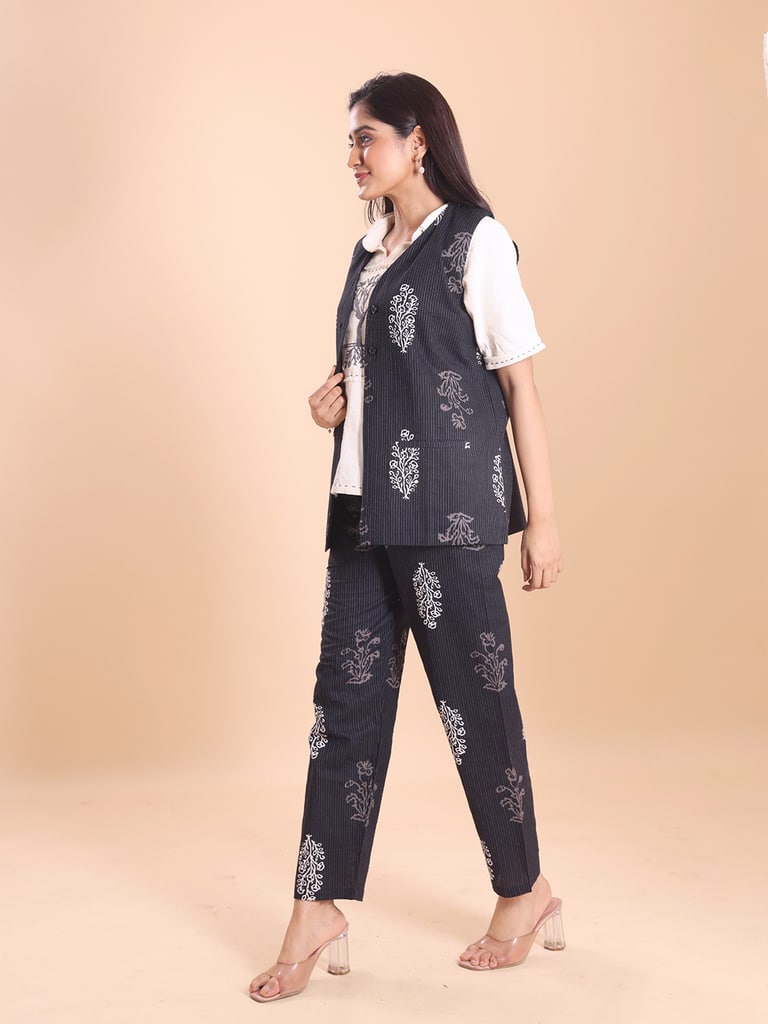BLOUSON WOMEN COTTON PRINTED SLEEVELESS SHRUG SET - View 4
