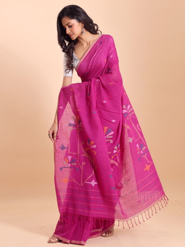 6 Yards of Elegance