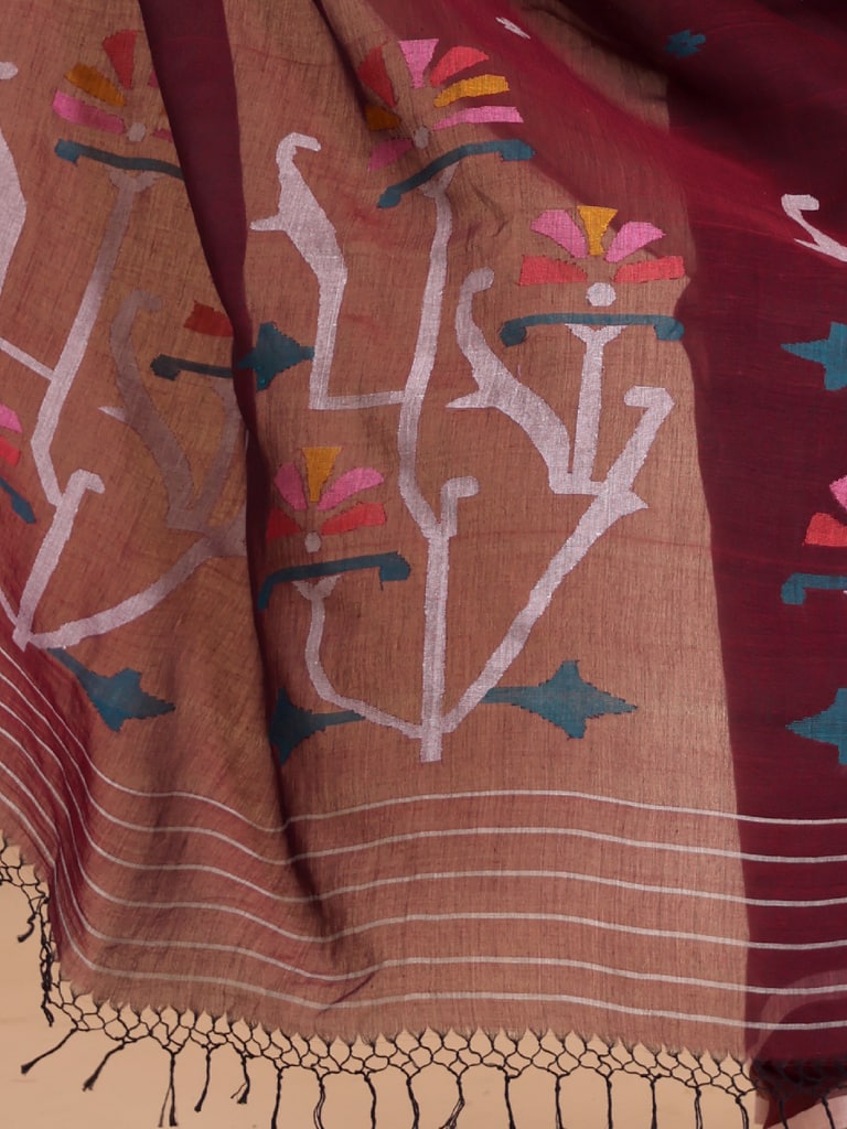 Handloom Malmal Cotton Handwoven Jamdani Saree - Maroon - Thumbnail 3