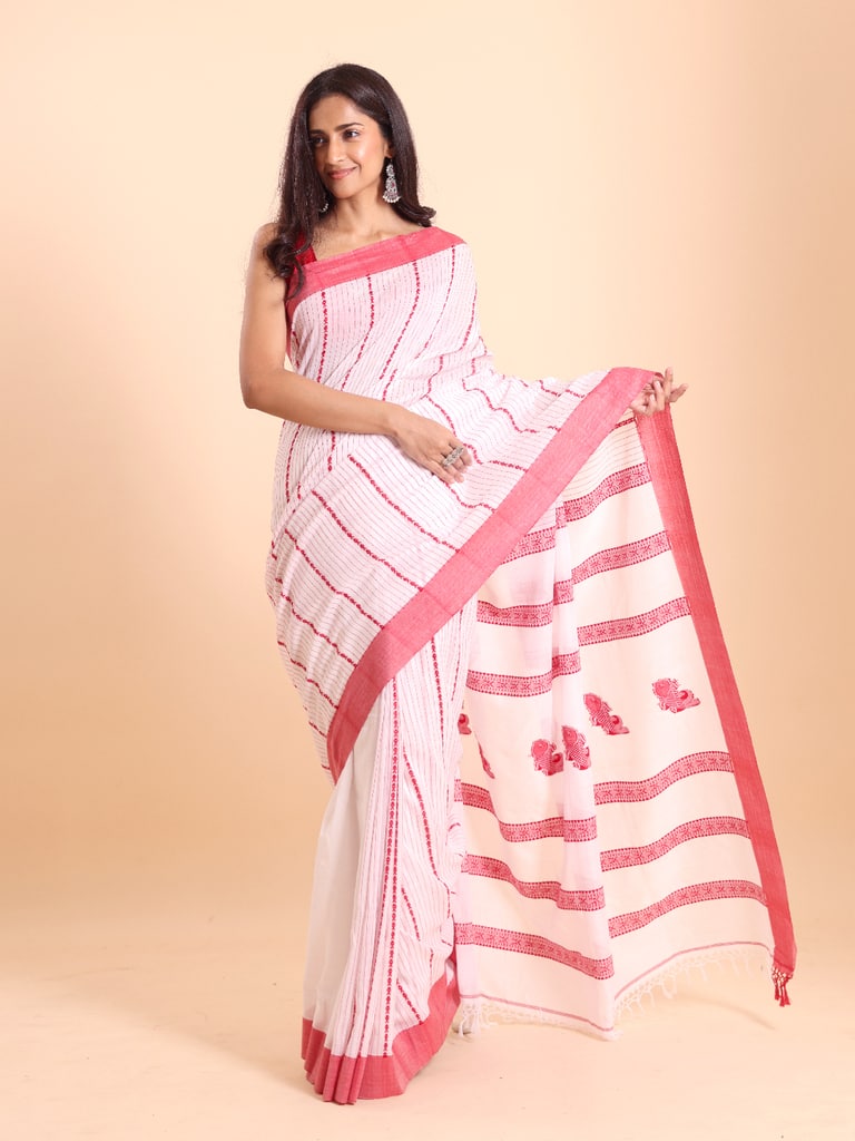 Handloom Fish Chain Jamdani Saree - Off White - View 1