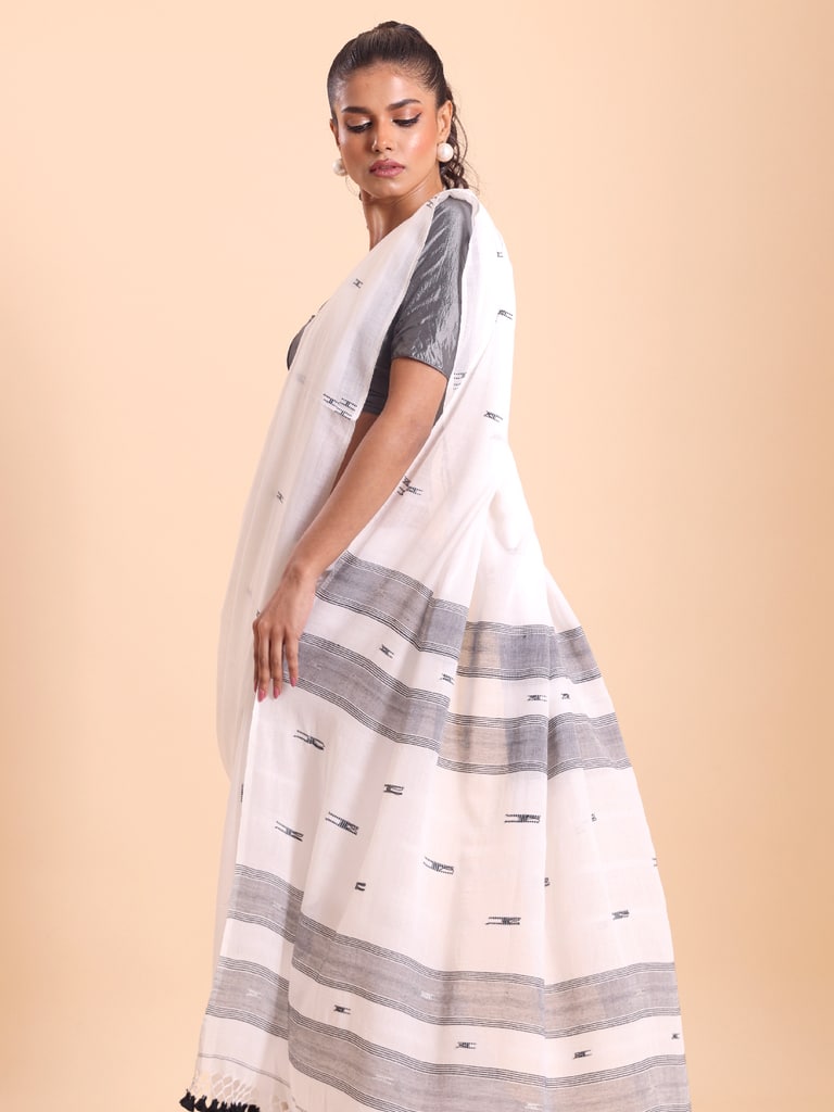 Handloom Malmal H Buti Saree - Off White - Thumbnail 3