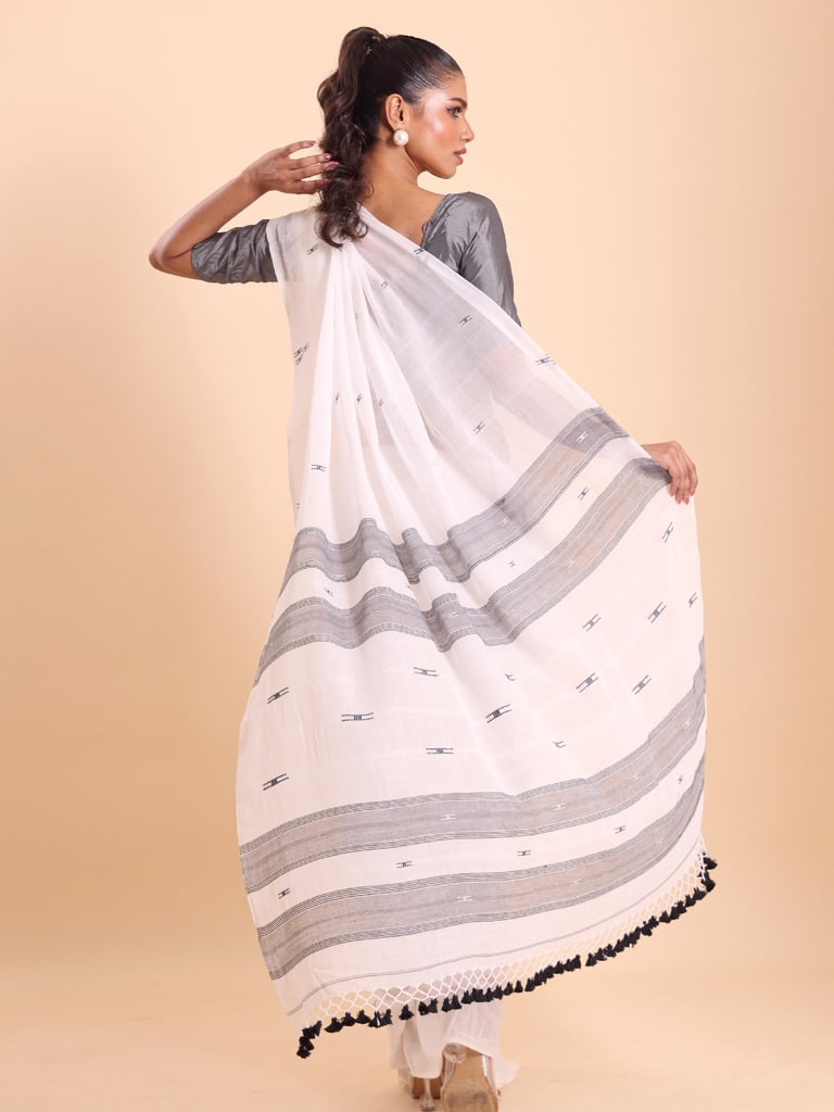 Handloom Malmal H Buti Saree - Off White - Thumbnail 4