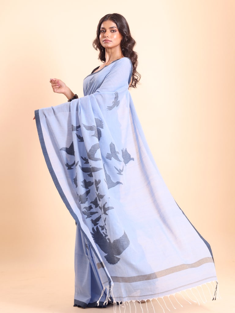Handloom Cotton Happy Bird Jamdani Saree - Glass Blue - Thumbnail 3