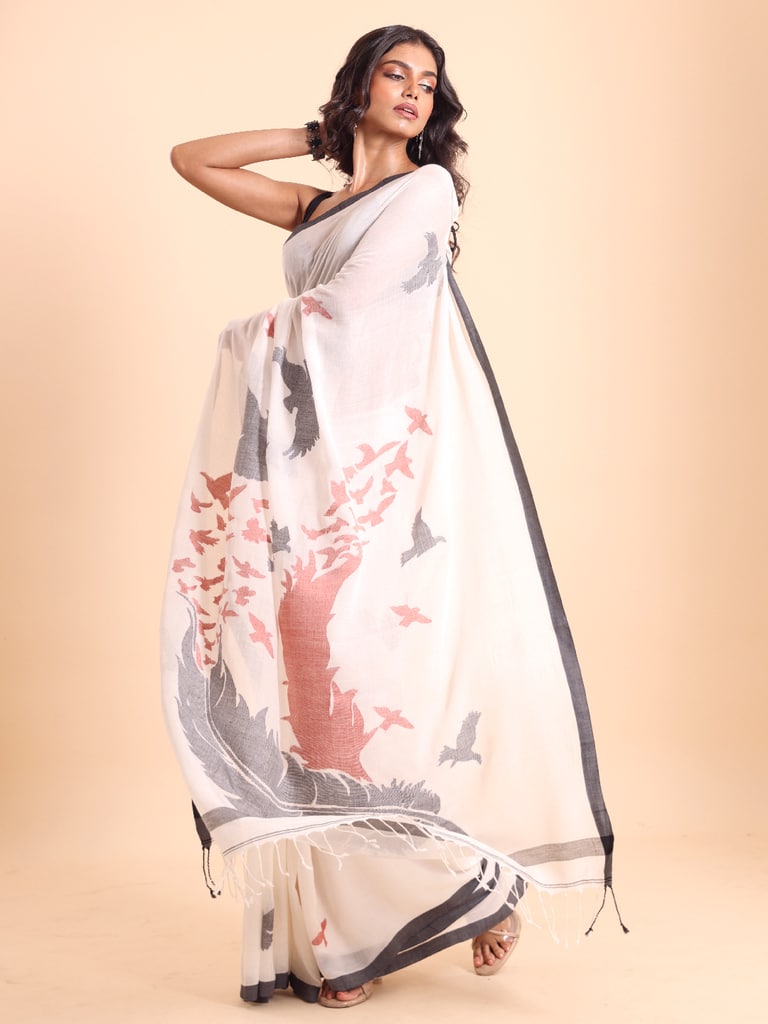 Handloom Cotton Happy Bird Jamdani Saree - Off White - View 2