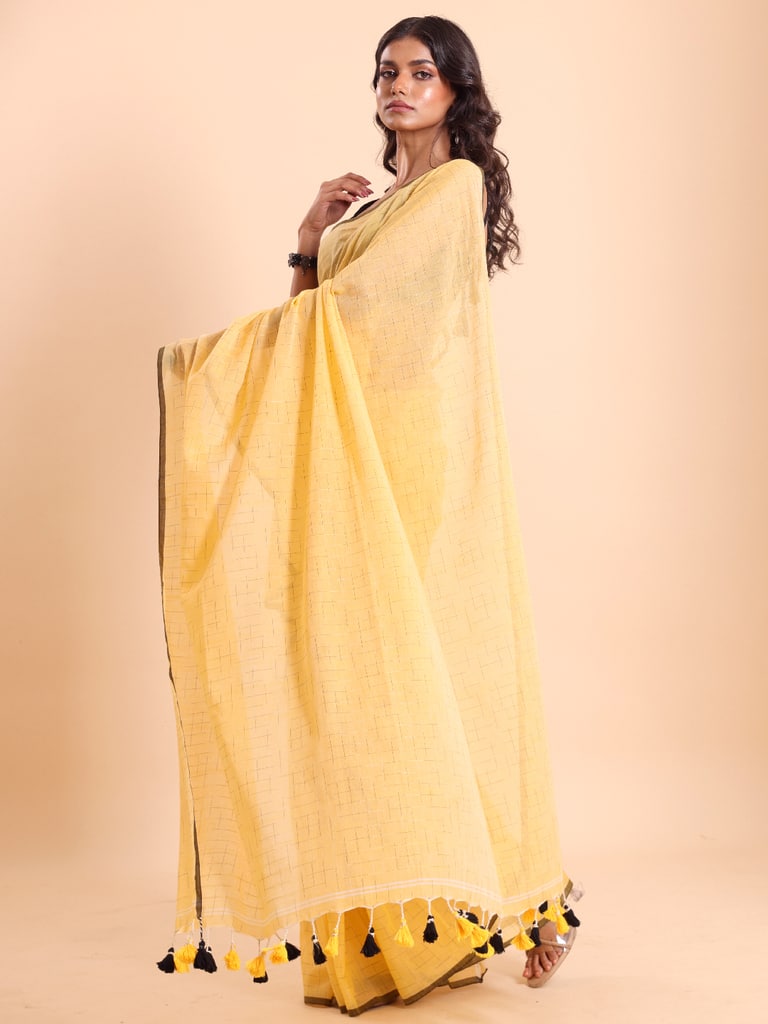 Handloom Malmal Cotton Tie-Dye Saree - Golden Haze - View 2