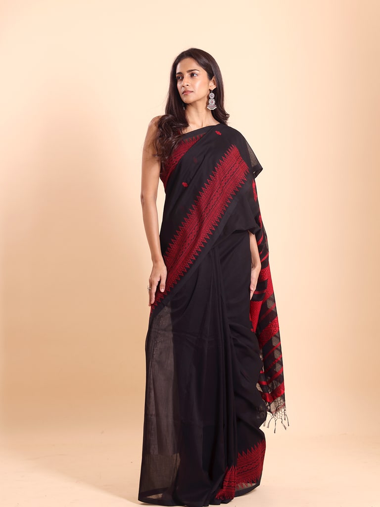 Handloom Cotton Derpar Jamdani Saree - Black - View 1
