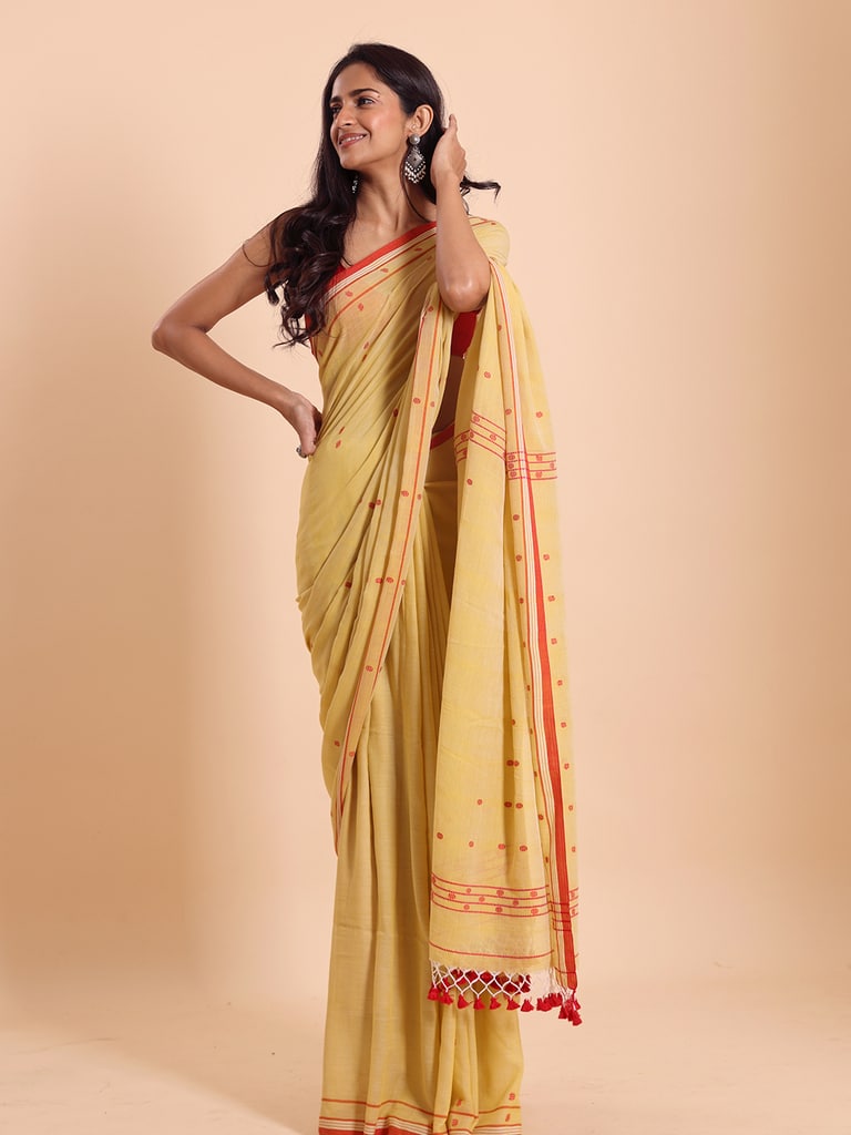 Handloom Cotton Dot Buti Saree - Yarrow - View 1