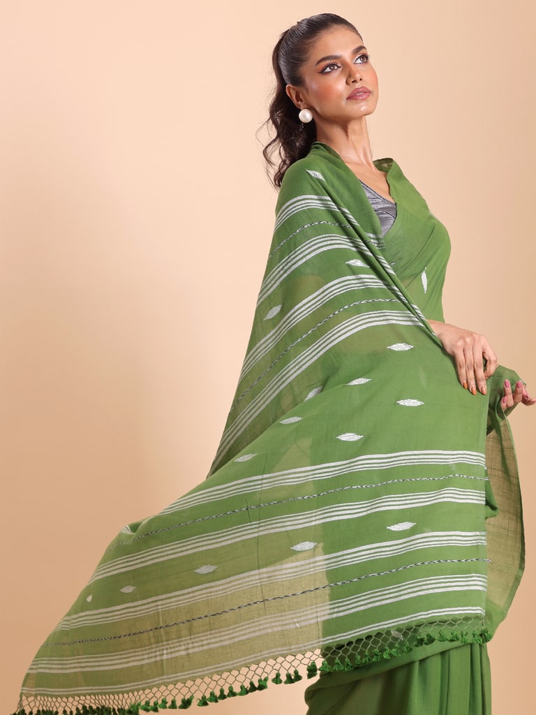 Handloom Malmal Buti Jamdani Saree - Olive - View 2