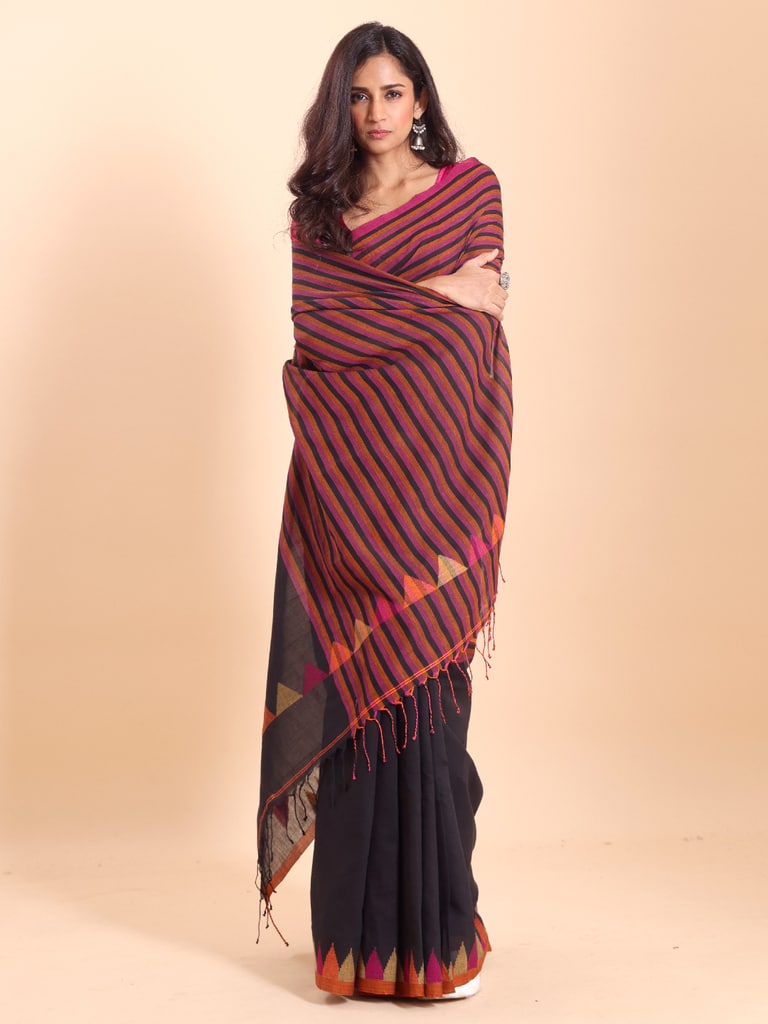 Handloom One Side Temple Jamdani Saree - Black - View 2