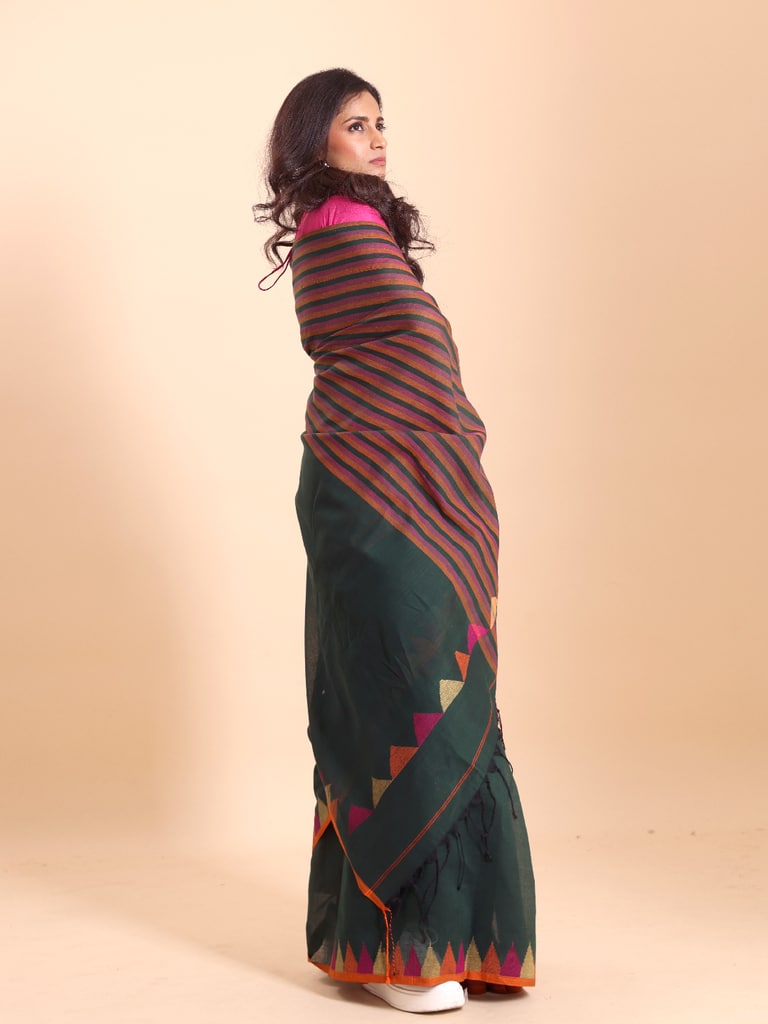 Handloom One Side Temple Jamdani Saree - Bottle Green - View 2