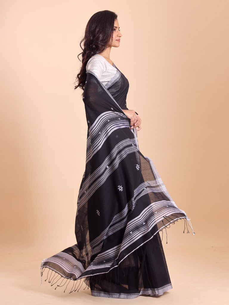 Handloom New Charpati Jamdani Saree - Black - Thumbnail 3
