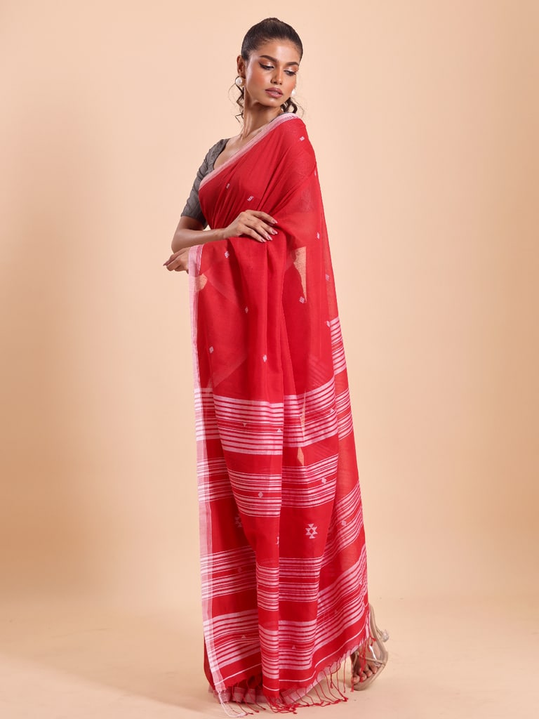 Handloom New Charpati Jamdani Saree - Red - View 2