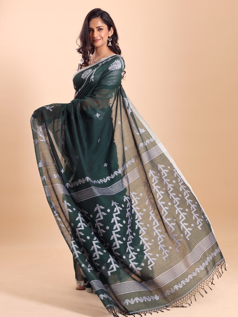 Handloom Cotton Lata Jacquard Jamdani Saree - Bottle Green - View 2