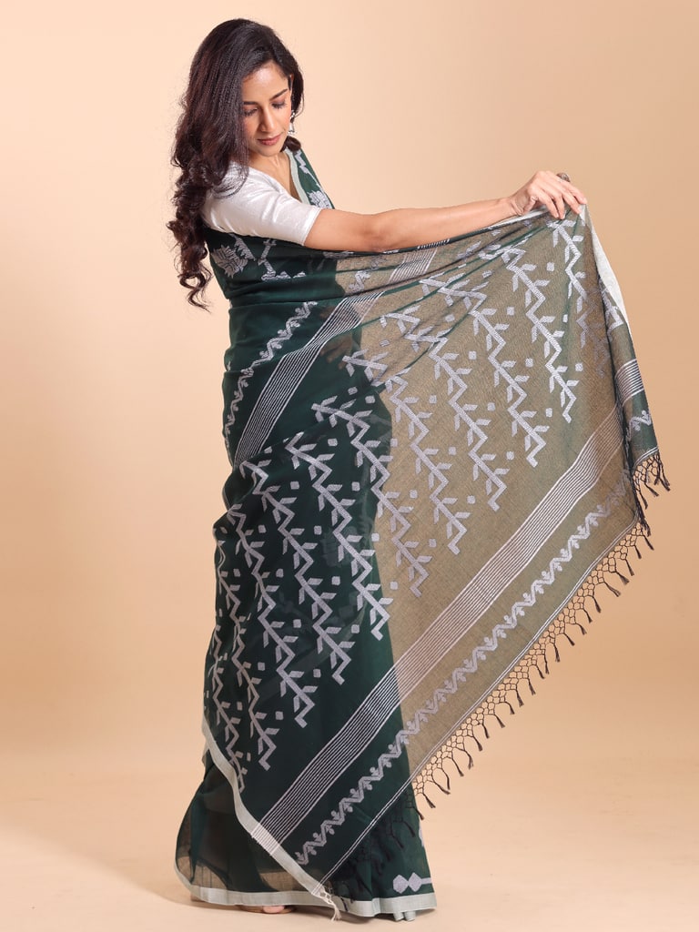 Handloom Cotton Lata Jacquard Jamdani Saree - Bottle Green - Thumbnail 3