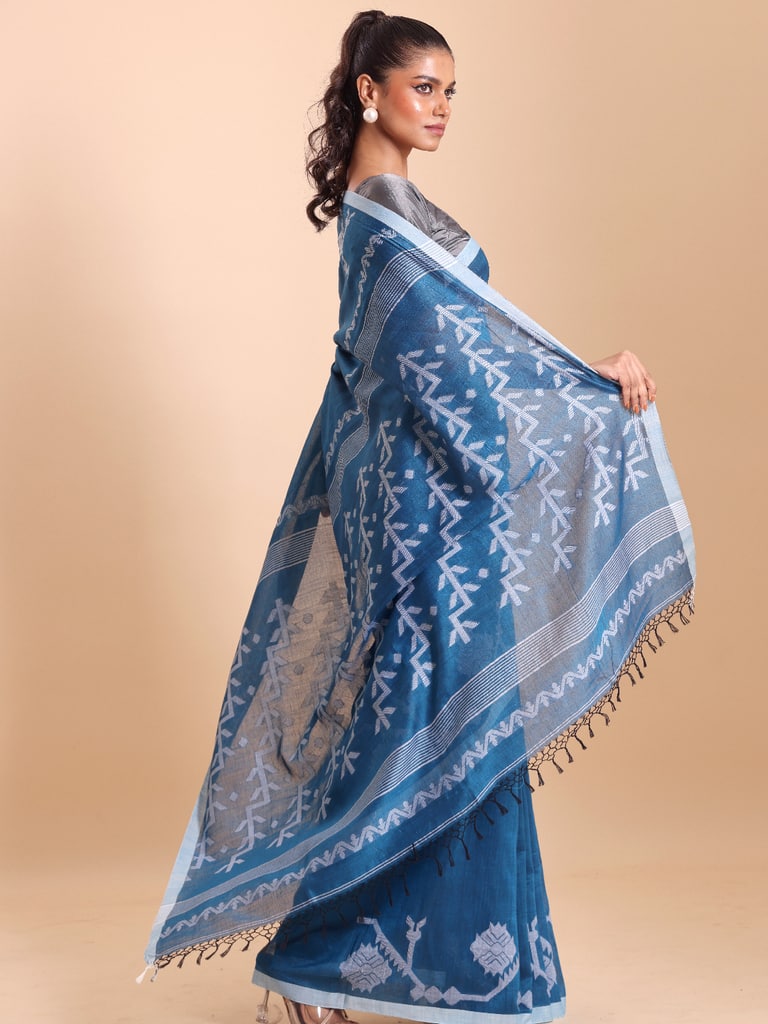 Handloom Cotton Lata Jacquard Jamdani Saree - Diva Blue - View 2