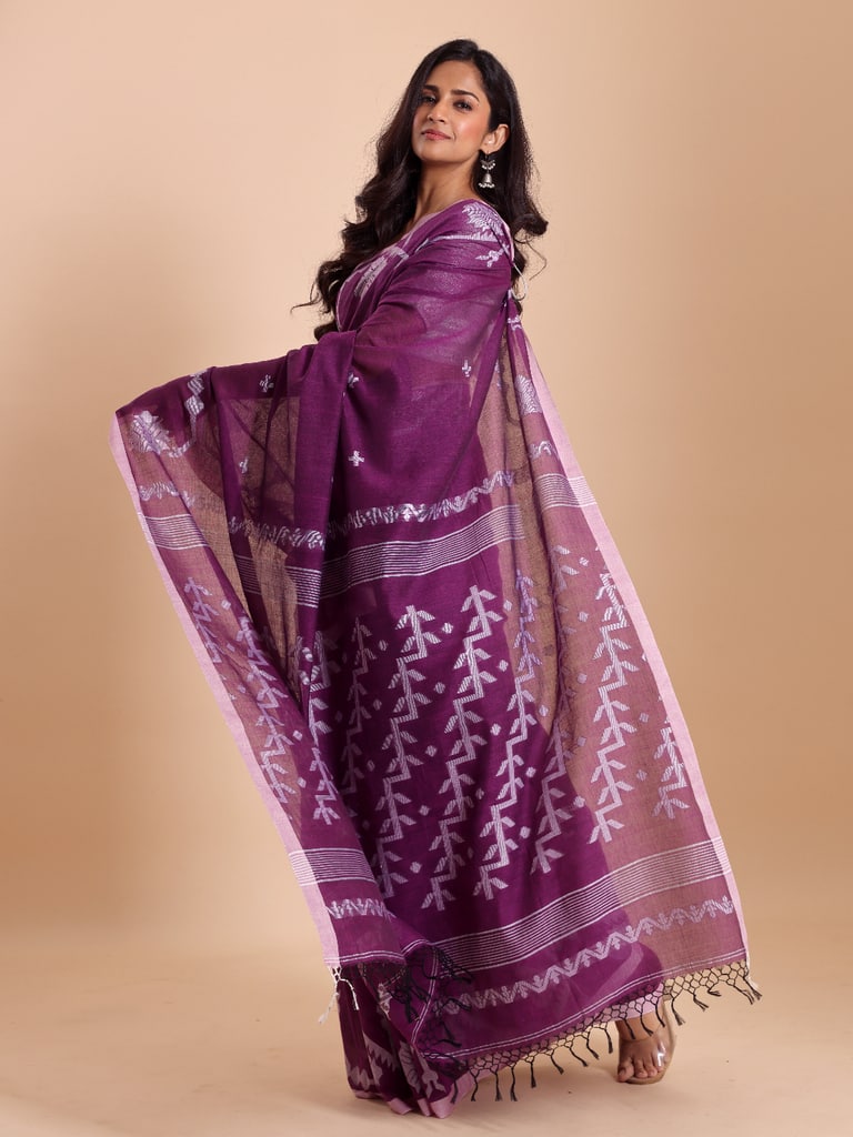 Handloom Cotton Lata Jacquard Jamdani Saree - Purple Orcid - View 2